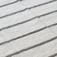 Lineas Area Rug - 5'x8' - Ivory
