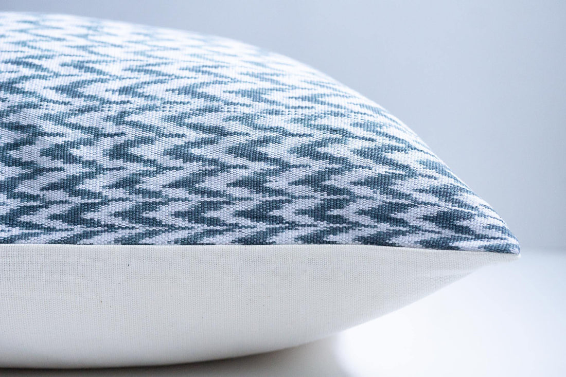 Saca Tinta Pillow - Kala Home - Pillow