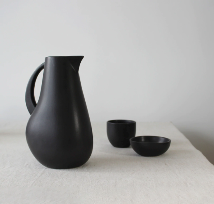 Kuduo Stoneware Pitcher - Black