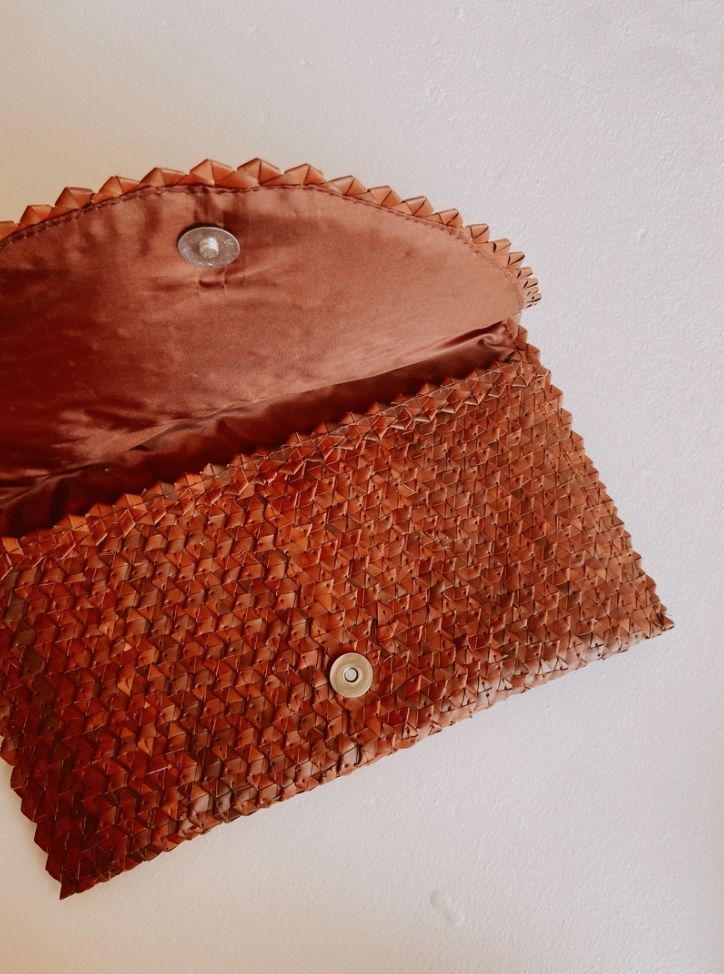Rattan Clutch - Clay