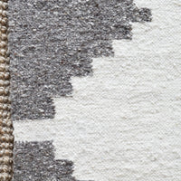 Momos Area Rug - 5'x8' - Ivory & Grey