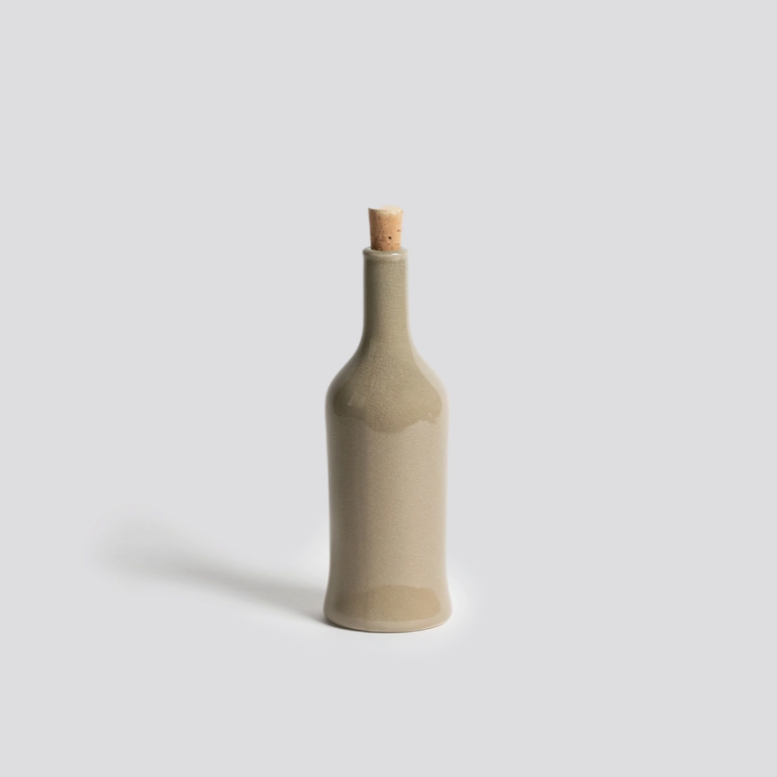 Brutto Olive Oil Bottle - Linen